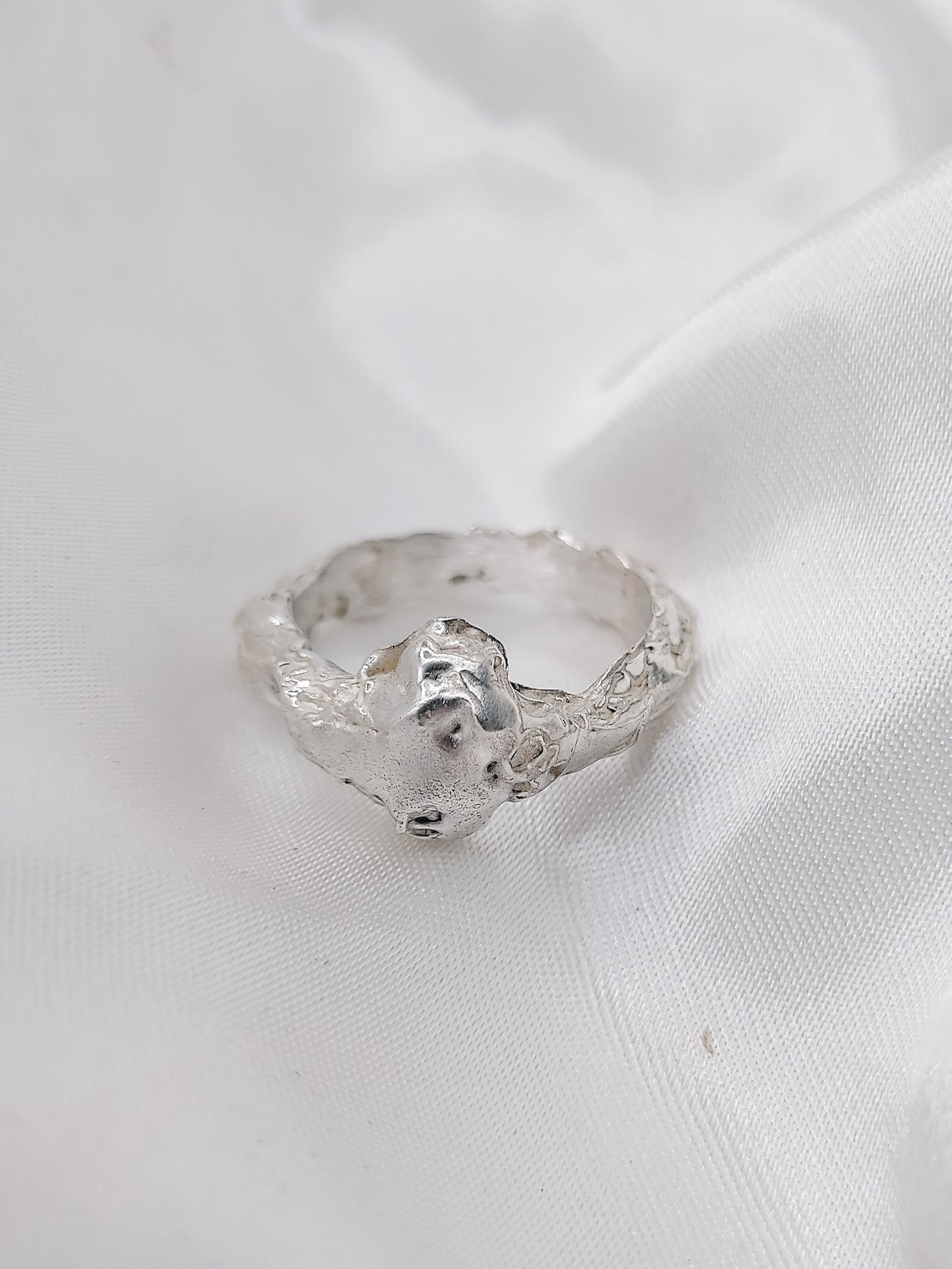RING IV