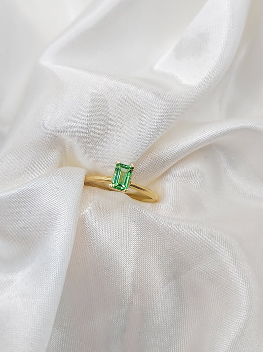 RING - 18k geelgoud, groene peridoot
